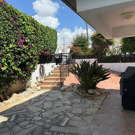 Gemuetlich-modernes Ferienhaus-2 Schlafz-privater Pool-garten-5min Bis Coral Bay