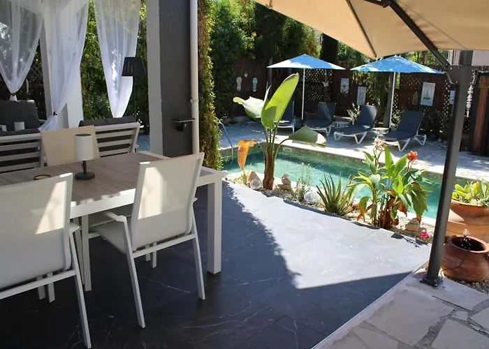 Hébergement de vacances Gemuetlich-modernes Ferienhaus-2 Schlafz-privater Pool-garten-5min Bis Coral Bay Peyia