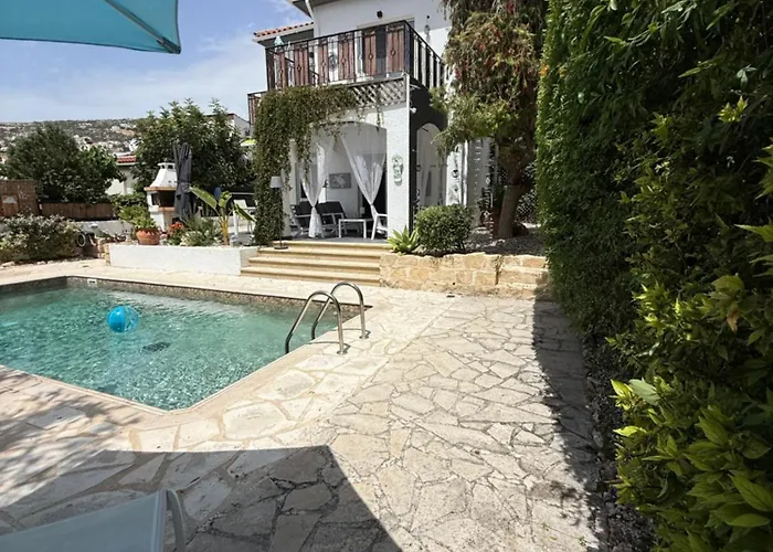 Gemuetlich-modernes Ferienhaus-2 Schlafz-privater Pool-garten-5min Bis Coral Bay *