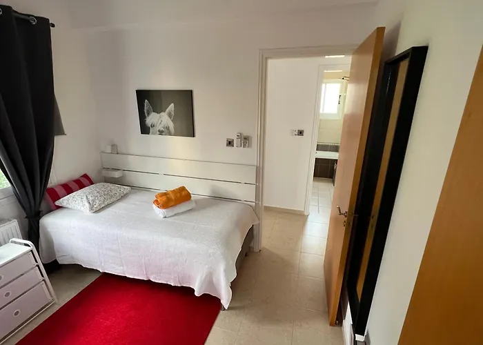 Gemuetlich-modernes Ferienhaus-2 Schlafz-privater Pool-garten-5min Bis Coral Bay Hébergement de vacances *