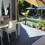 بيت للعطل Gemuetlich-modernes Ferienhaus-2 Schlafz-privater Pool-garten-5min Bis Coral Bay بييا