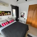 Gemuetlich-modernes Ferienhaus-2 Schlafz-privater Pool-garten-5min Bis Coral Bay Σπίτι διακοπών