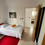 Gemuetlich-modernes Ferienhaus-2 Schlafz-privater Pool-garten-5min Bis Coral Bay بيت للعطل *